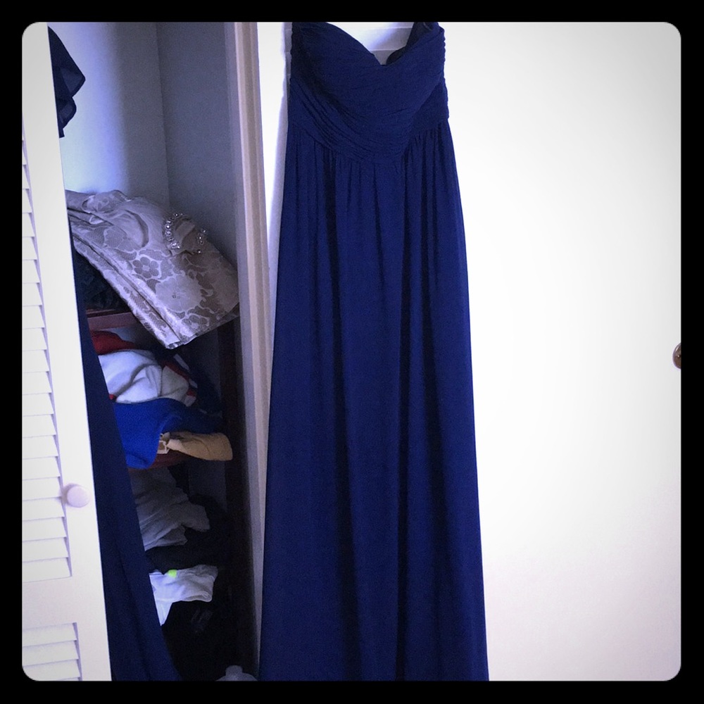 Gorgeous Donna Morgan Navy strapless dress